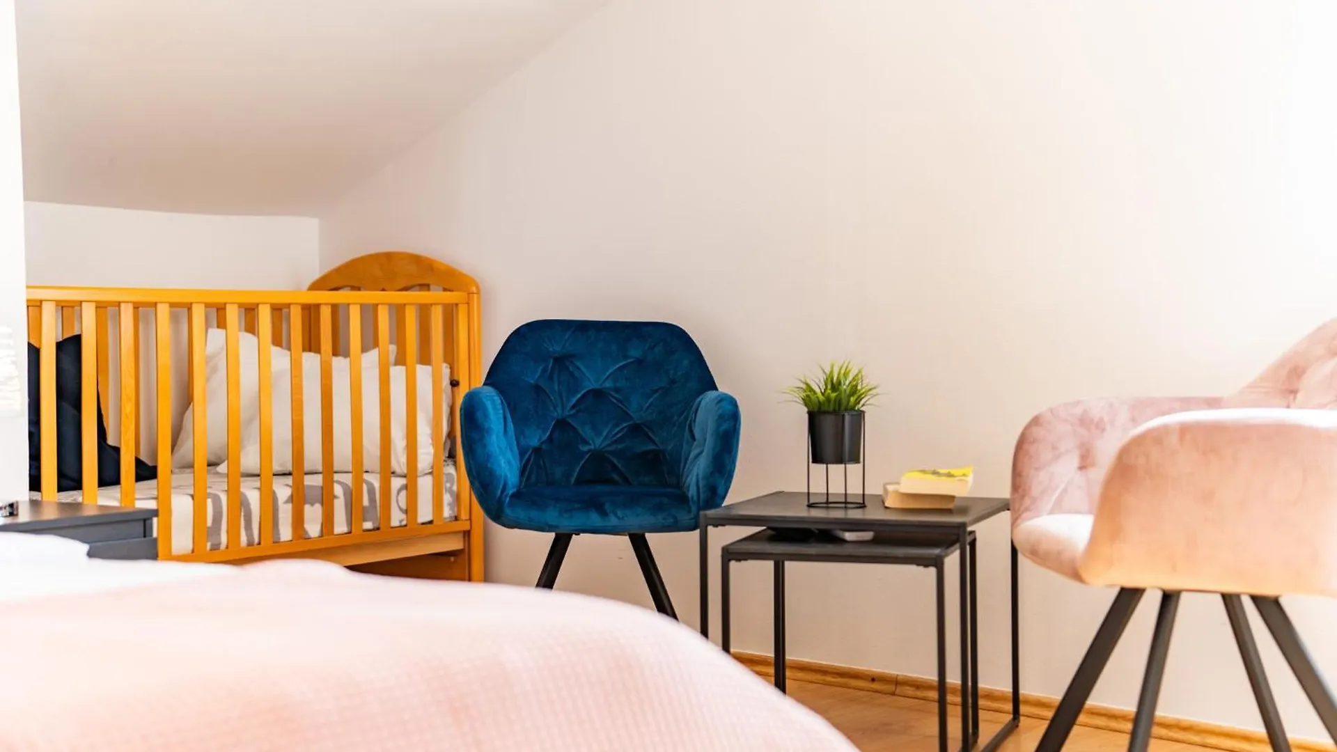 Apartman Petra S Pogledom Na More Banjol 0*,  Croatia